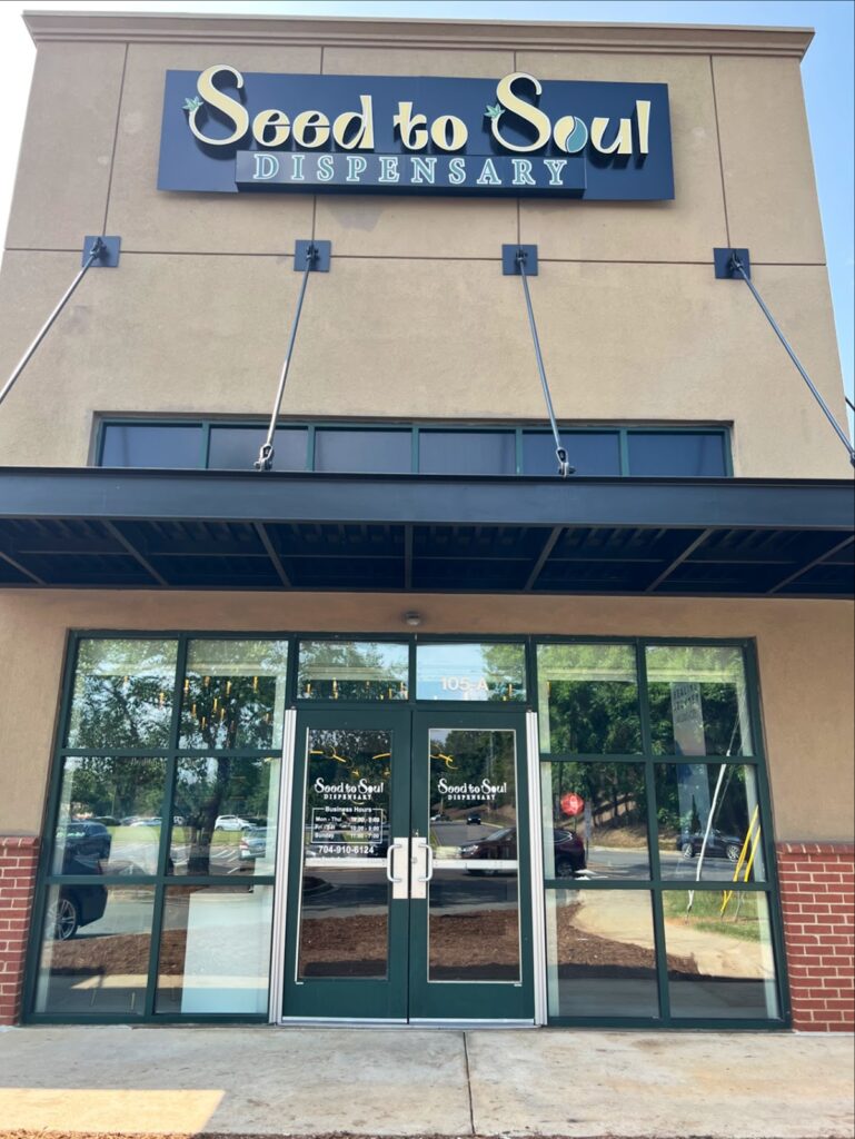 Store – main photo