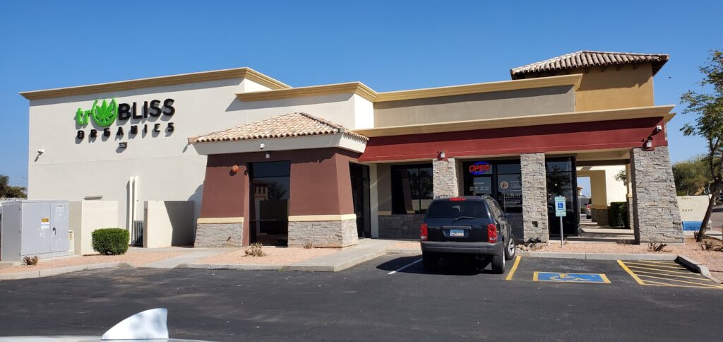 Store – main photo