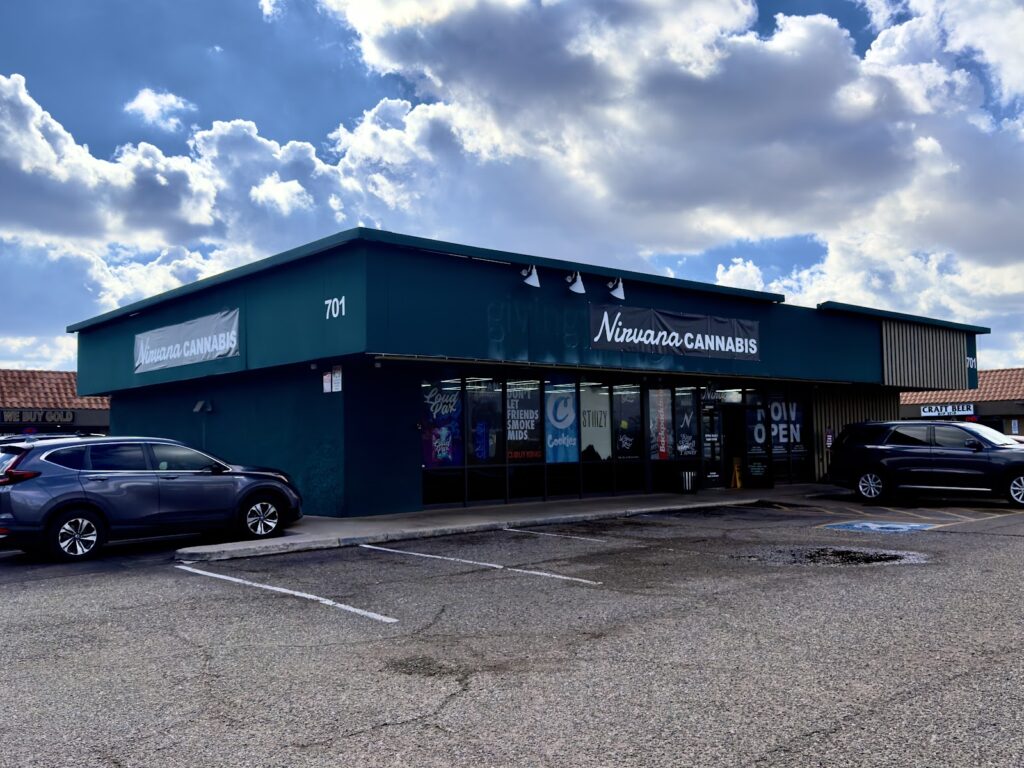 Store – main photo