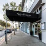 Store – gallery image 1