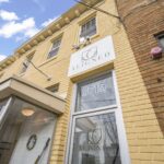 Store – gallery image 1