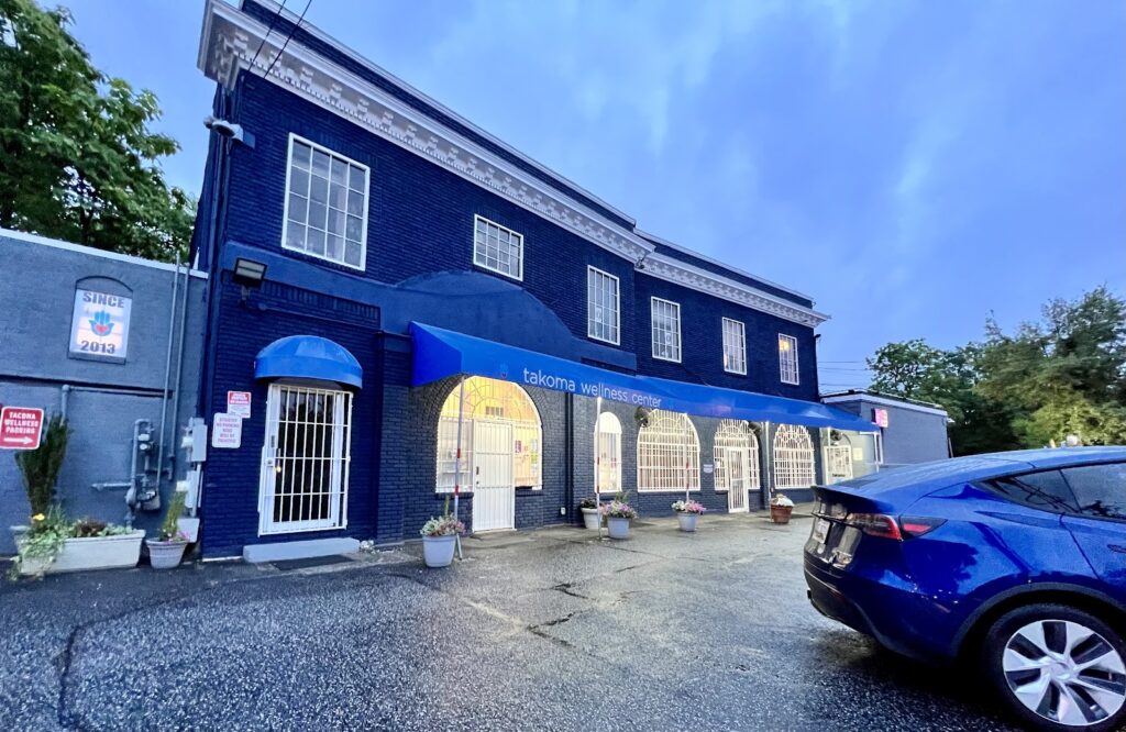 Store – main photo