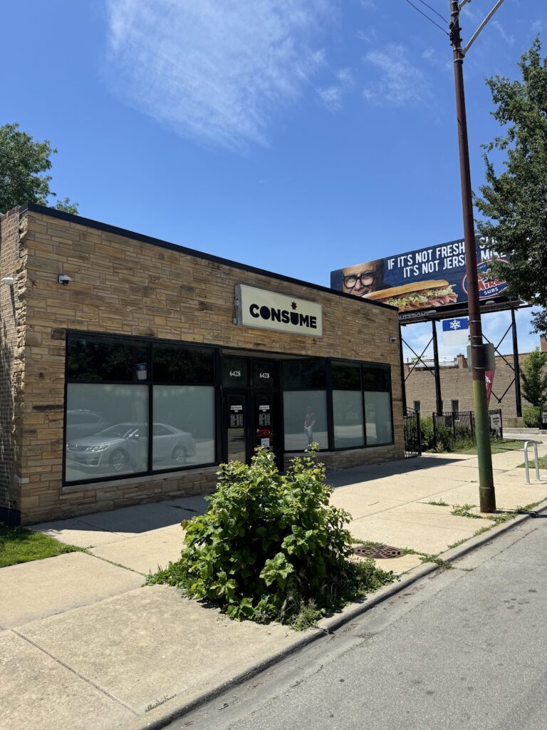 Store – main photo