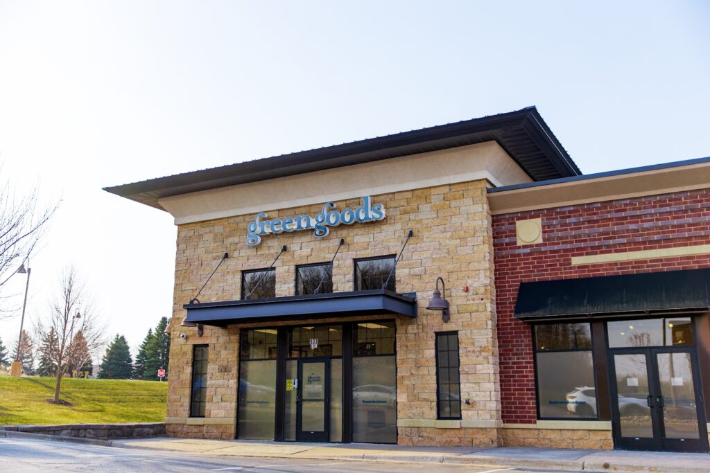 Store – main photo