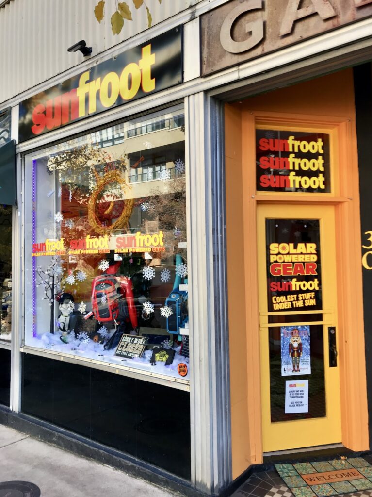 Store – main photo