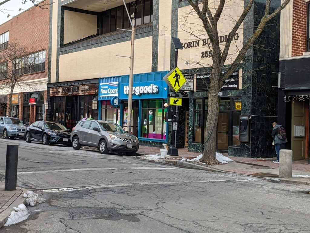 Store – main photo