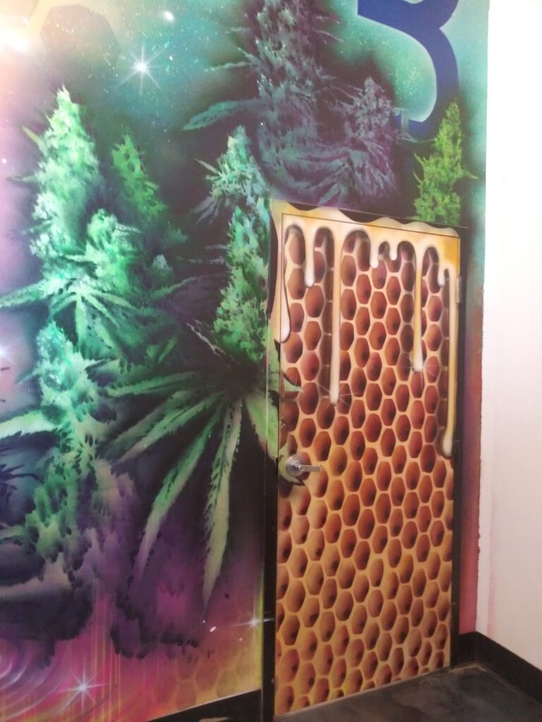 Store – main photo