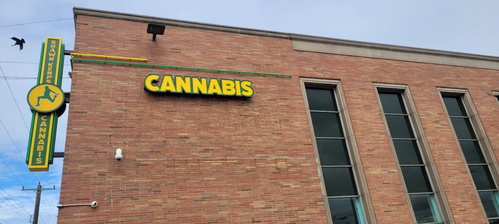 Store – main photo