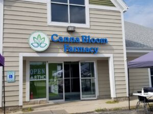 Canna Bloom Farmacy — Hartford, WI