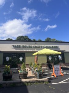 Tree House Craft Cannabis Dispensary Pepperell — Pepperell, MA