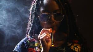 Will CBD Vape Carts Get Users “High?” — What It’s Like To Vape CBD E-Juices