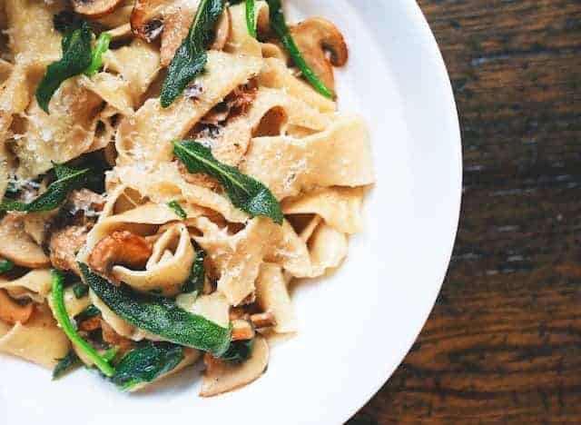 What Are The Best Foods To Pair With CBD Oil?