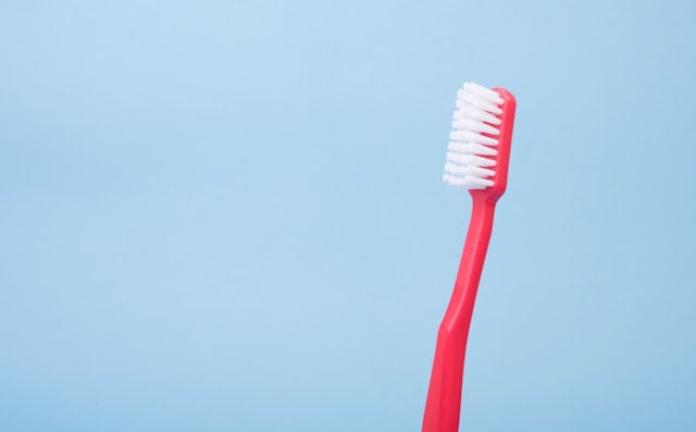 What Are the Benefits of Using CBD in Your Toothpaste?