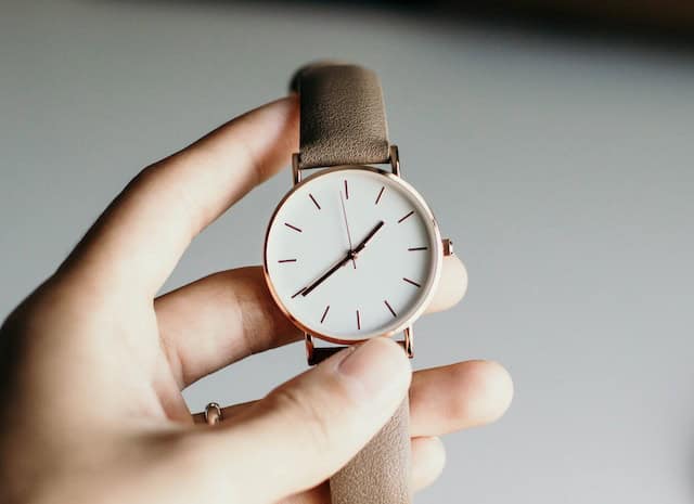 What’s the Best Time of Day to Take CBD Oil?