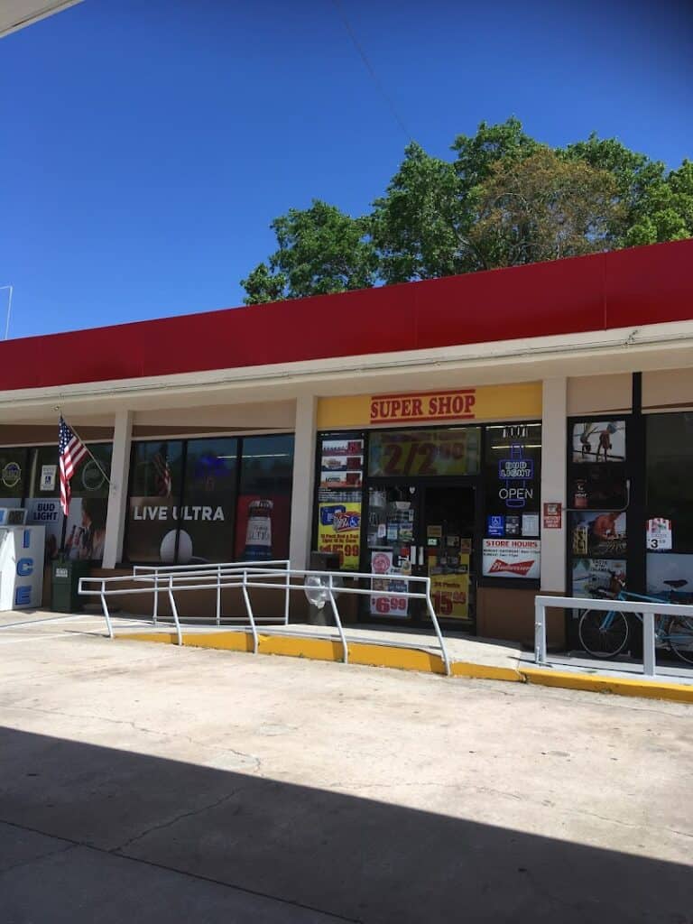 Store – main photo