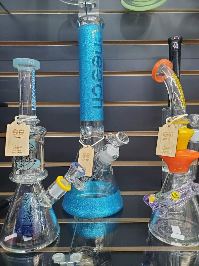 Store – gallery image 3