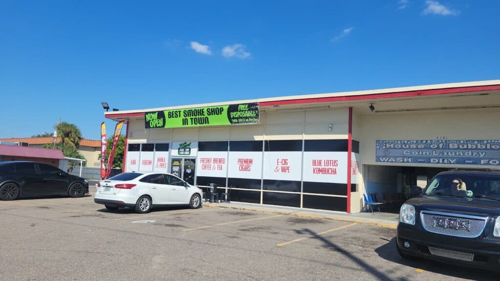 Store – main photo