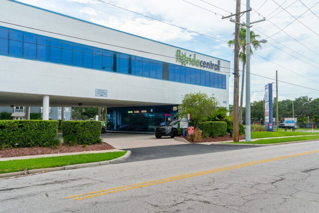 Store – main photo