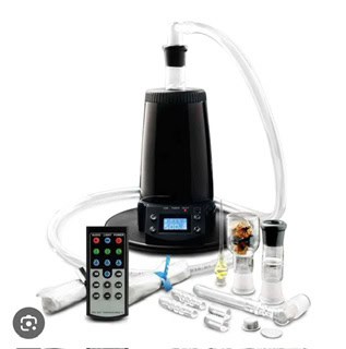 Store – gallery image 10