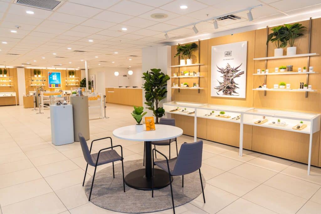 Store – main photo