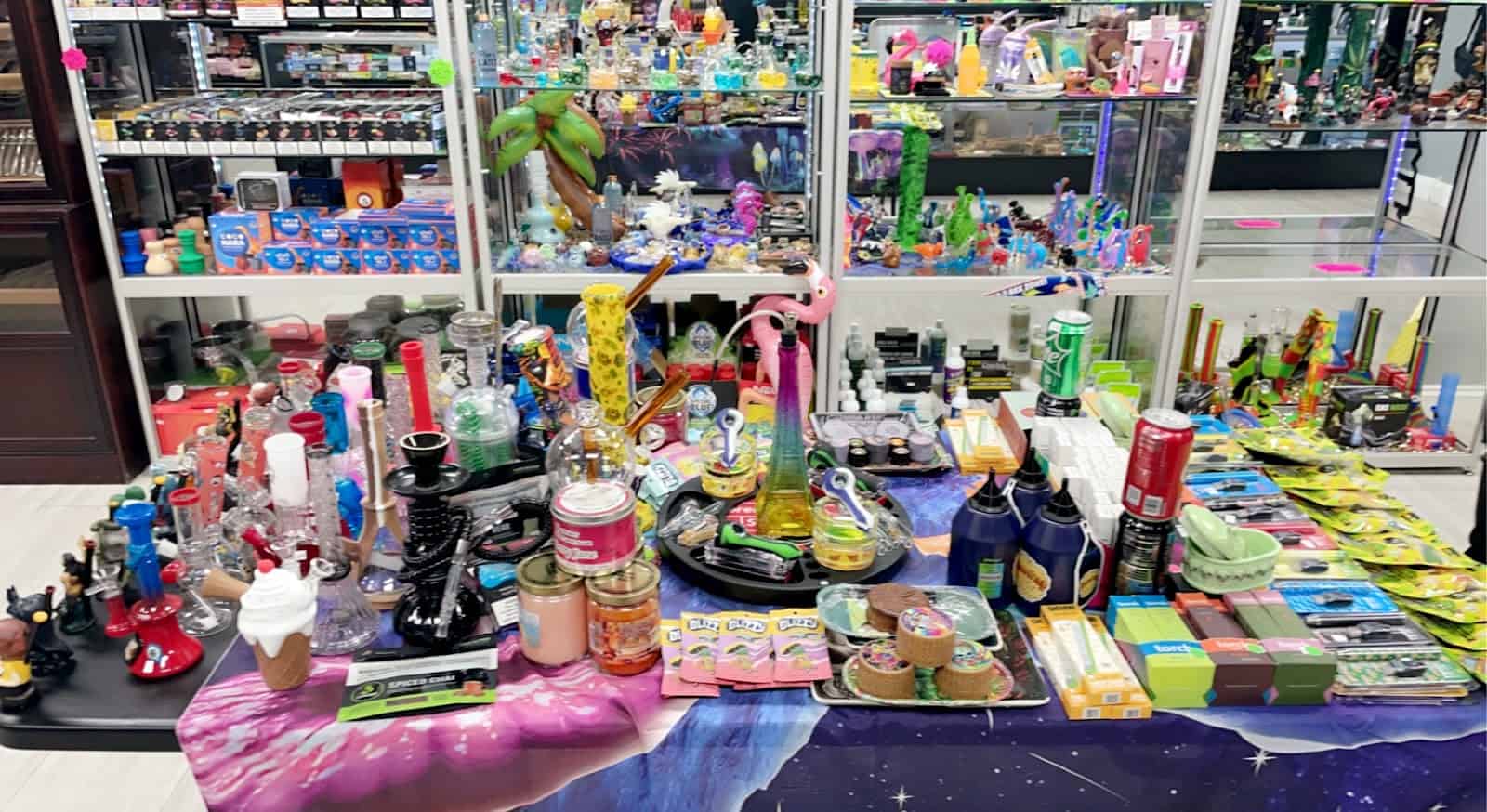 Store – gallery image 4