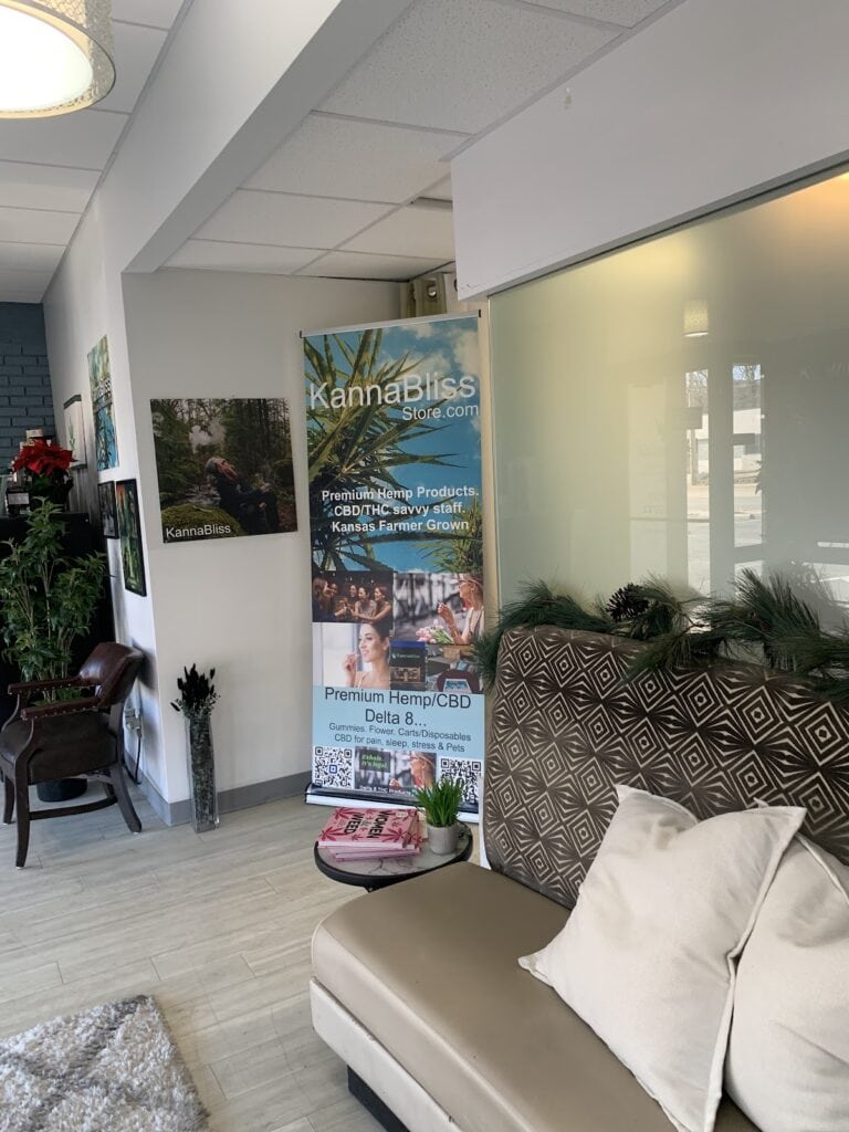 Store – main photo