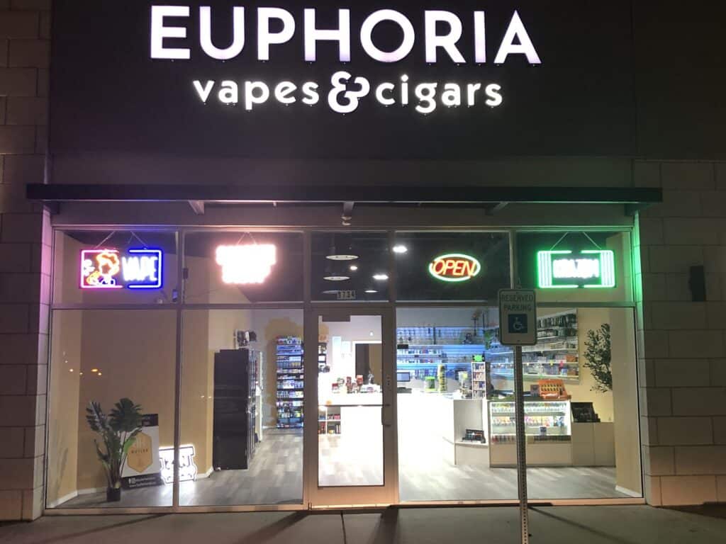 Store – main photo