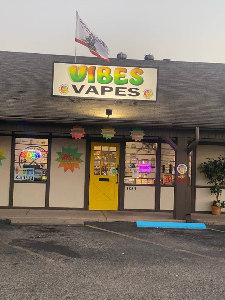 Store – main photo