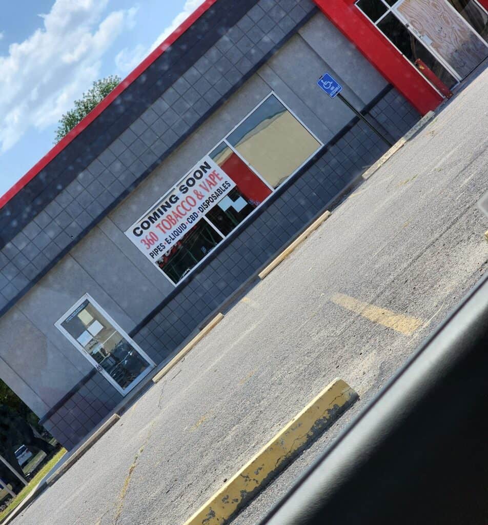 Store – main photo