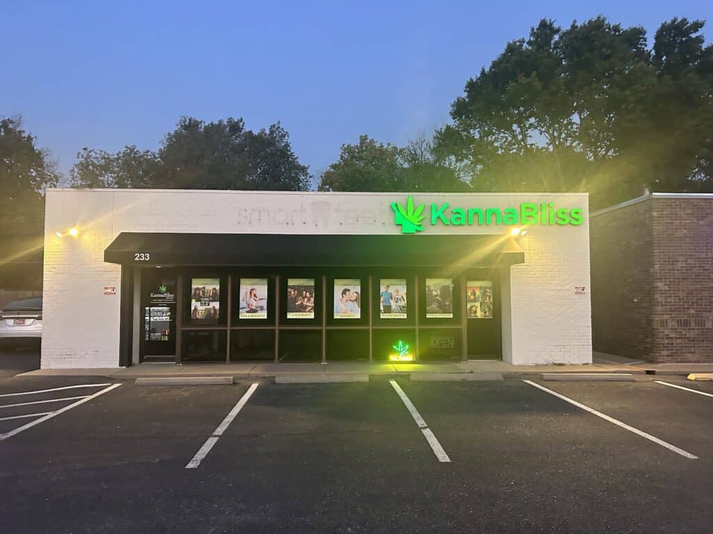 Store – main photo