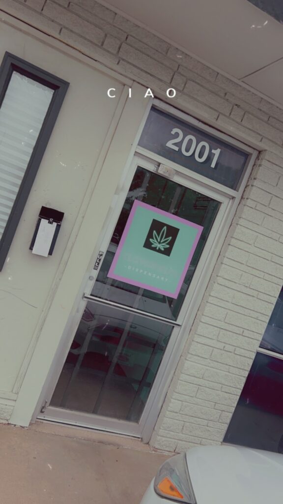 Store – main photo