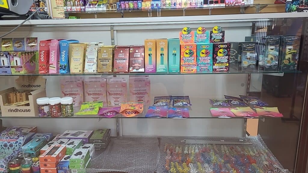 Store – main photo