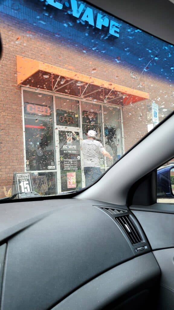 Store – main photo