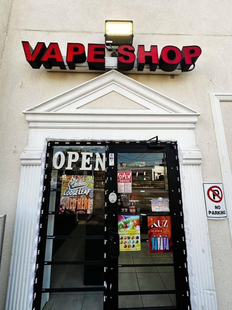 Store – main photo