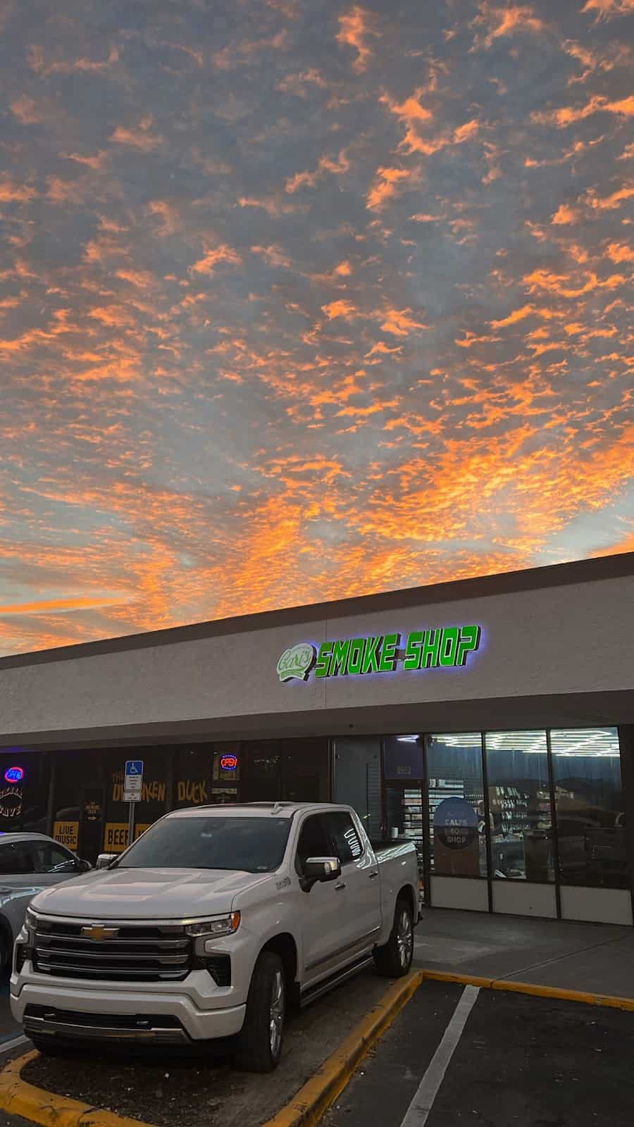 Store – main photo