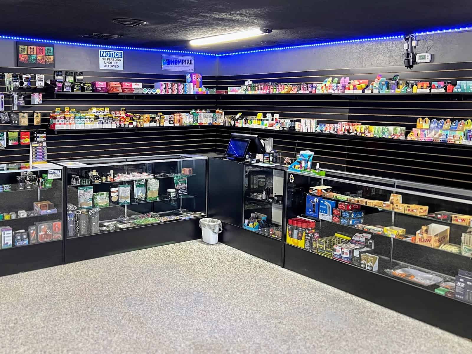 Store – main photo