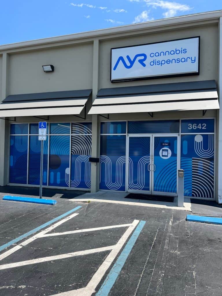 Store – main photo