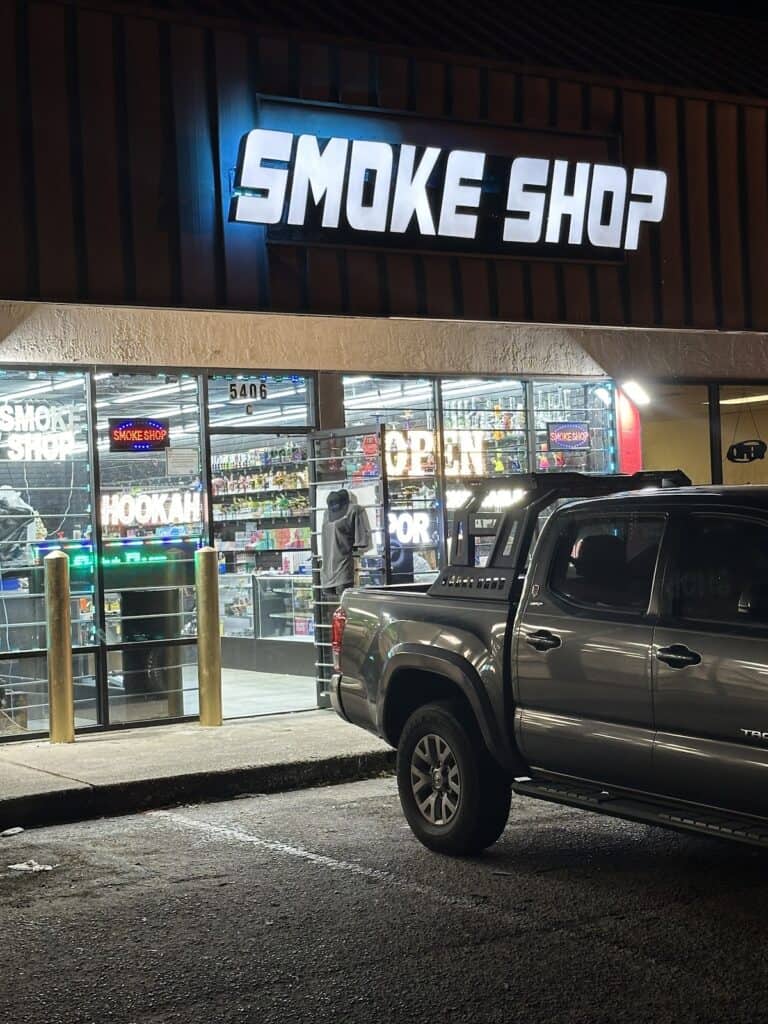 Store – main photo