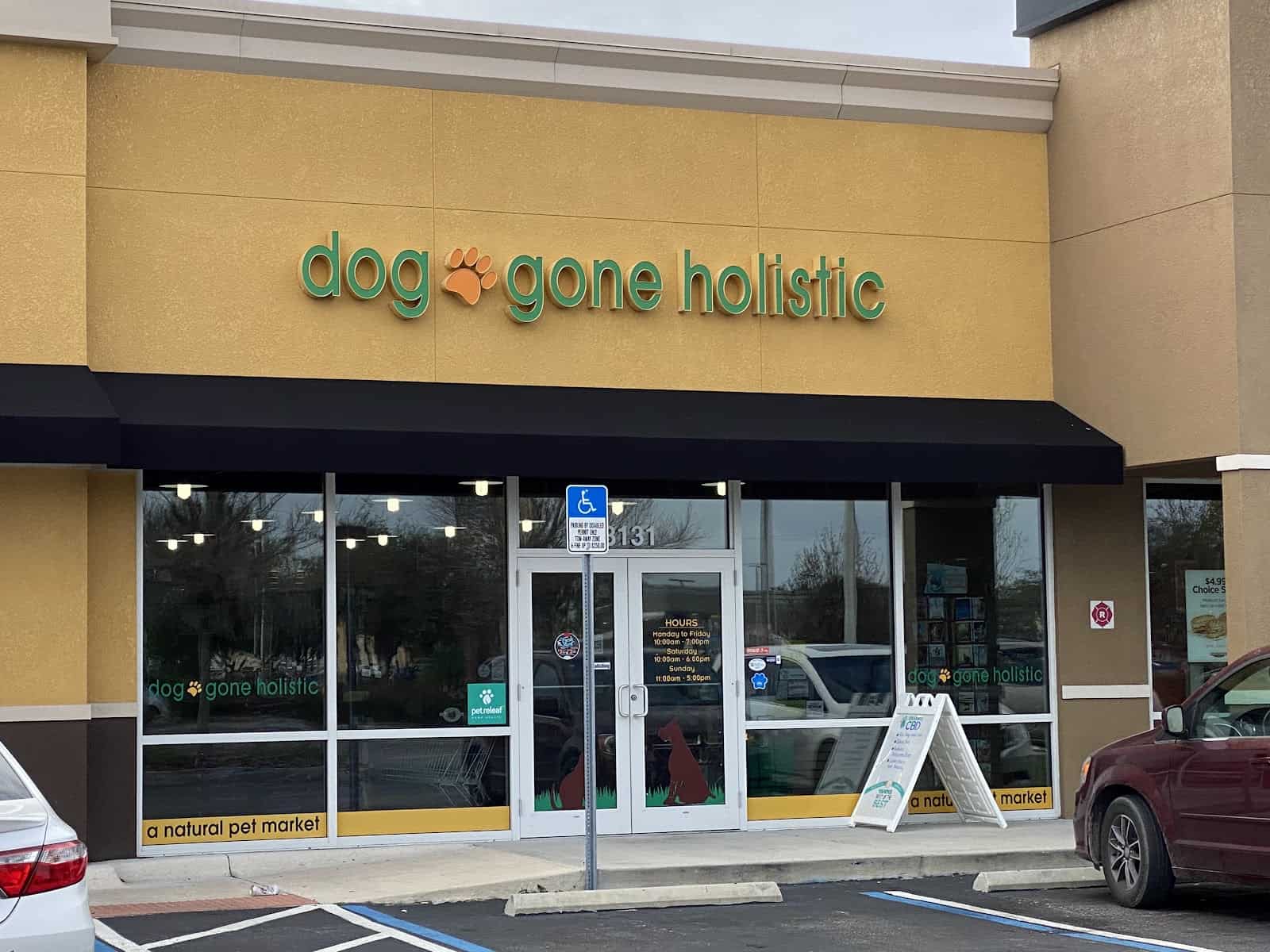 Store – main photo