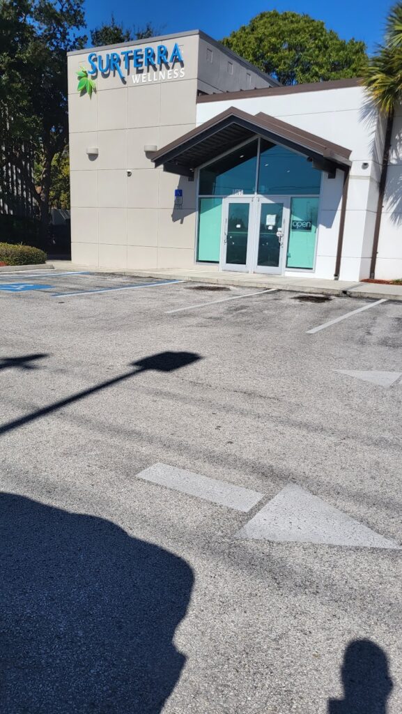 Store – main photo