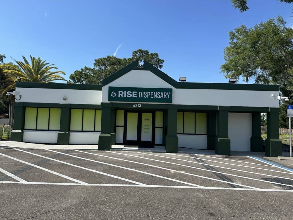 Store – main photo