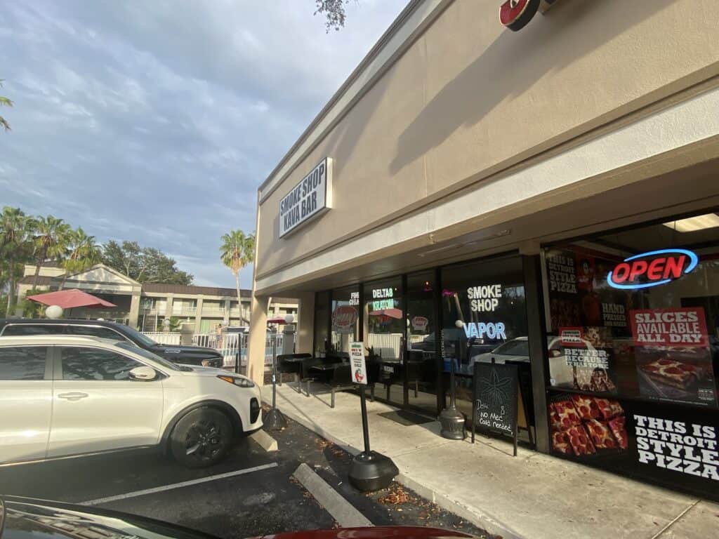 Store – main photo