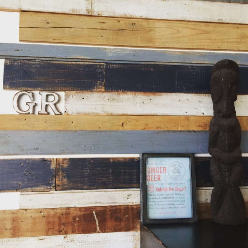 Store – main photo