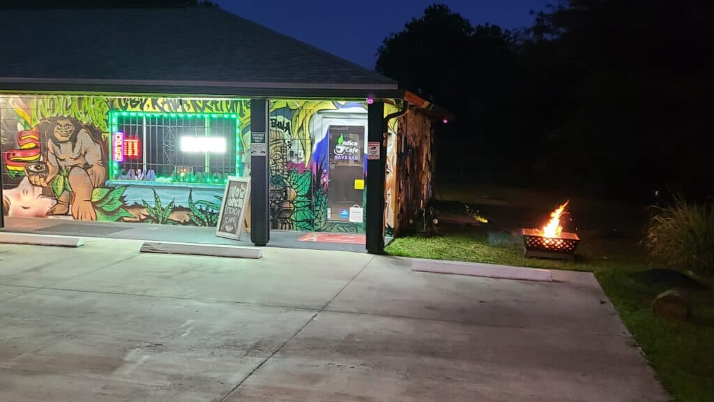 Store – main photo