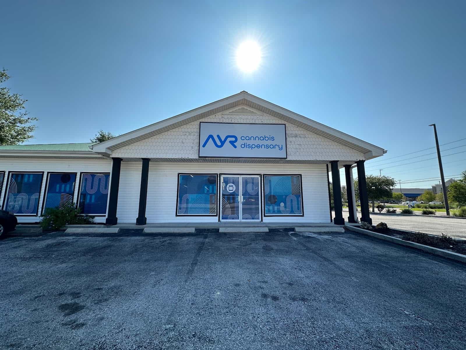 Store – main photo