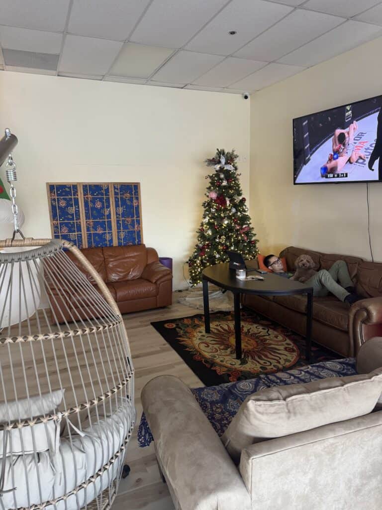 Store – main photo