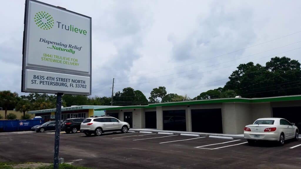 Store – main photo