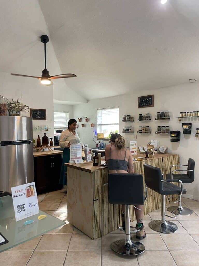 Store – main photo