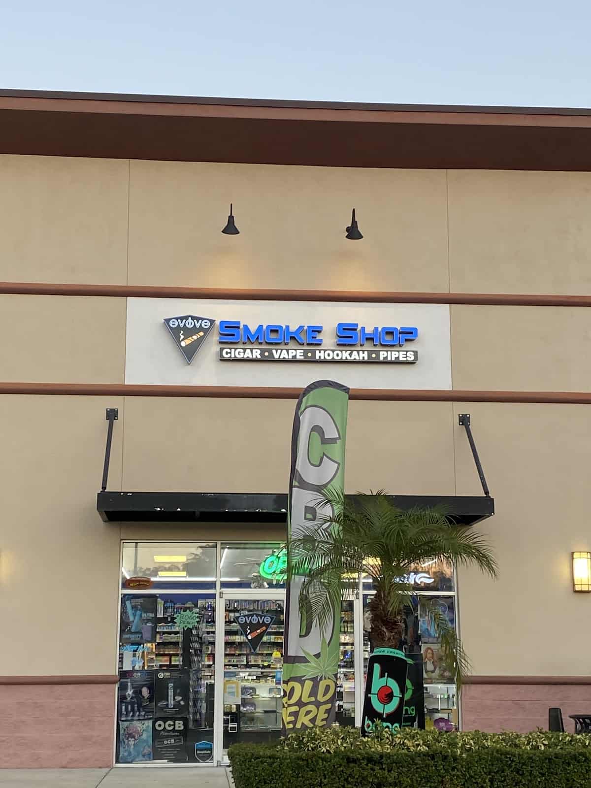 Store – main photo