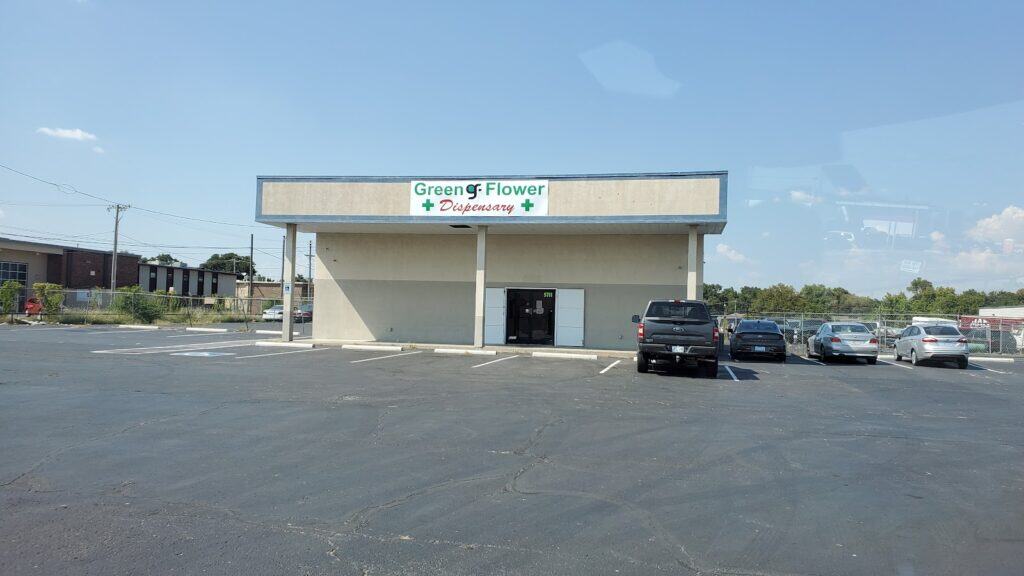 Store – main photo